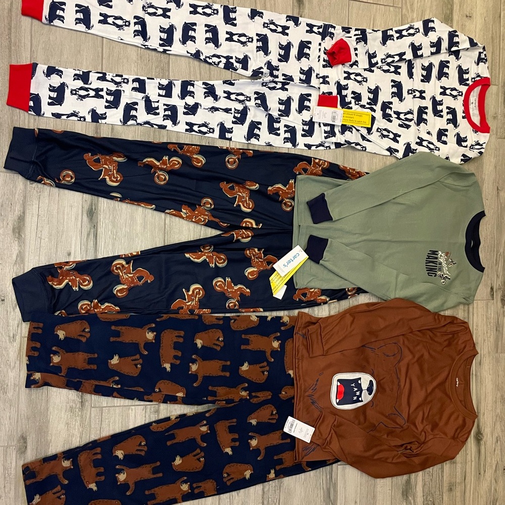 Carter's pajama sets